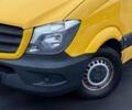 Желтый Мерседес Sprinter, объемом двигателя 2.1 л и пробегом 230 тыс. км за 19500 $, фото 4 на Automoto.ua