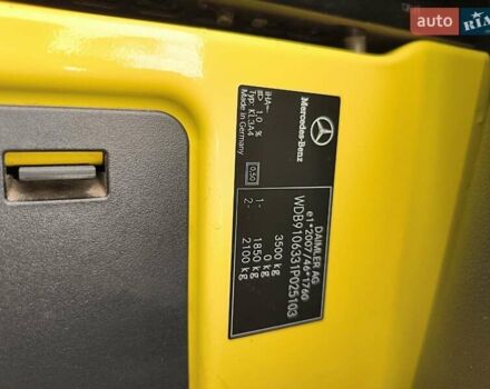 Желтый Мерседес Sprinter, объемом двигателя 2.14 л и пробегом 348 тыс. км за 26500 $, фото 26 на Automoto.ua