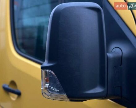 Желтый Мерседес Sprinter, объемом двигателя 2.14 л и пробегом 216 тыс. км за 19500 $, фото 21 на Automoto.ua