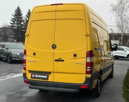 Желтый Мерседес Sprinter, объемом двигателя 2.1 л и пробегом 230 тыс. км за 19500 $, фото 22 на Automoto.ua