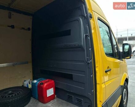Желтый Мерседес Sprinter, объемом двигателя 2.14 л и пробегом 216 тыс. км за 19500 $, фото 40 на Automoto.ua