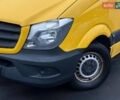 Желтый Мерседес Sprinter, объемом двигателя 2.14 л и пробегом 216 тыс. км за 19500 $, фото 3 на Automoto.ua