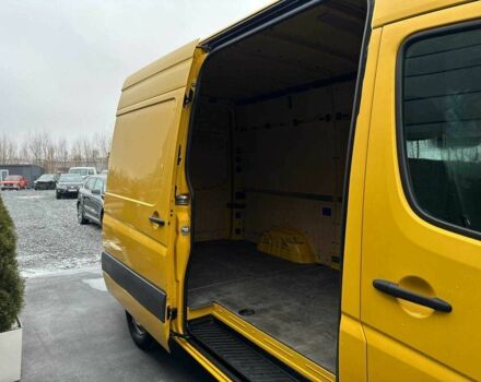 Желтый Мерседес Sprinter, объемом двигателя 2.1 л и пробегом 230 тыс. км за 19500 $, фото 20 на Automoto.ua
