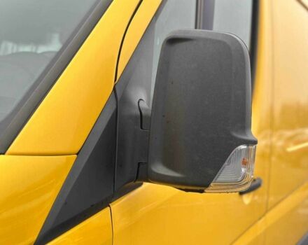Желтый Мерседес Sprinter, объемом двигателя 2.1 л и пробегом 230 тыс. км за 19500 $, фото 16 на Automoto.ua