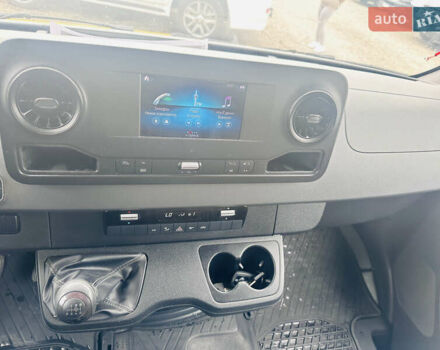 Жовтий Мерседес Sprinter, об'ємом двигуна 2.2 л та пробігом 203 тис. км за 24500 $, фото 24 на Automoto.ua