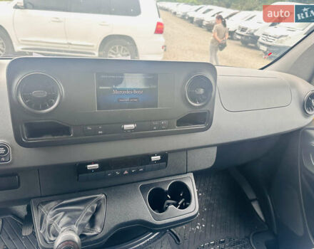 Жовтий Мерседес Sprinter, об'ємом двигуна 2.2 л та пробігом 203 тис. км за 24500 $, фото 20 на Automoto.ua