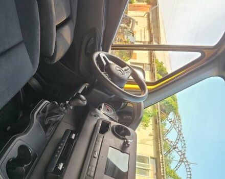 Жовтий Мерседес Sprinter, об'ємом двигуна 2.14 л та пробігом 217 тис. км за 21000 $, фото 4 на Automoto.ua