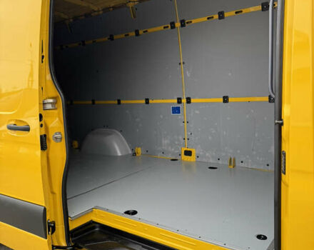 Желтый Мерседес Sprinter, объемом двигателя 2.2 л и пробегом 273 тыс. км за 26700 $, фото 42 на Automoto.ua
