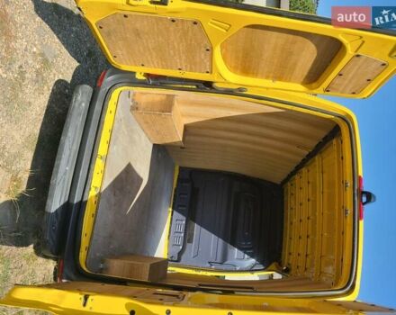Жовтий Мерседес Sprinter, об'ємом двигуна 2.14 л та пробігом 217 тис. км за 21000 $, фото 13 на Automoto.ua