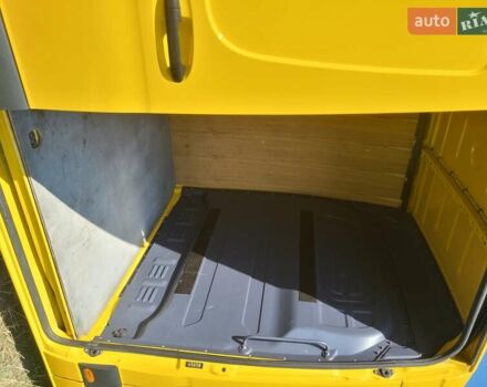 Жовтий Мерседес Sprinter, об'ємом двигуна 2.14 л та пробігом 217 тис. км за 21000 $, фото 11 на Automoto.ua