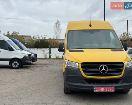 Желтый Мерседес Sprinter, объемом двигателя 2.2 л и пробегом 273 тыс. км за 26700 $, фото 7 на Automoto.ua
