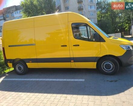 Желтый Мерседес Sprinter, объемом двигателя 2.14 л и пробегом 210 тыс. км за 21000 $, фото 10 на Automoto.ua