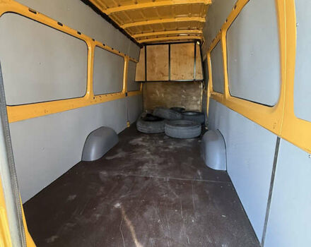 Жовтий Мерседес Sprinter, об'ємом двигуна 2.99 л та пробігом 322 тис. км за 41500 $, фото 13 на Automoto.ua