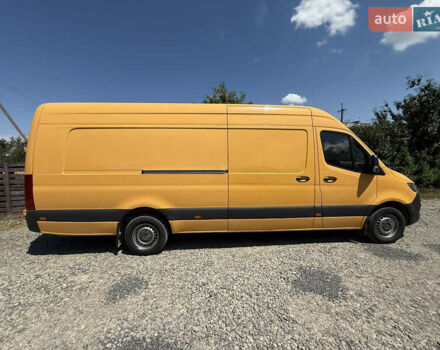Жовтий Мерседес Sprinter, об'ємом двигуна 2.99 л та пробігом 322 тис. км за 41500 $, фото 3 на Automoto.ua