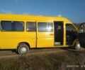 Желтый Мерседес Sprinter, объемом двигателя 2.3 л и пробегом 430 тыс. км за 4999 $, фото 3 на Automoto.ua
