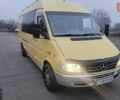 Желтый Мерседес Sprinter, объемом двигателя 2.69 л и пробегом 110 тыс. км за 11000 $, фото 8 на Automoto.ua