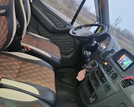 Желтый Мерседес Sprinter, объемом двигателя 2.69 л и пробегом 110 тыс. км за 11000 $, фото 15 на Automoto.ua