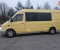 Желтый Мерседес Sprinter, объемом двигателя 2.69 л и пробегом 110 тыс. км за 11000 $, фото 1 на Automoto.ua