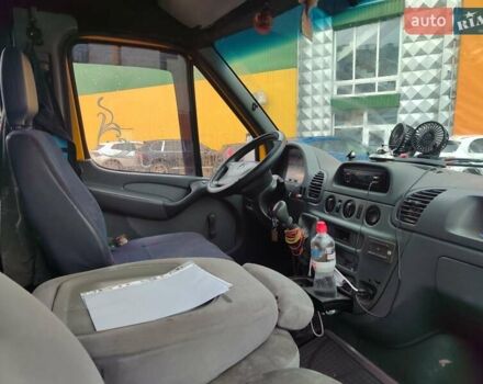 Жовтий Мерседес Sprinter, об'ємом двигуна 2.2 л та пробігом 464 тис. км за 7500 $, фото 10 на Automoto.ua