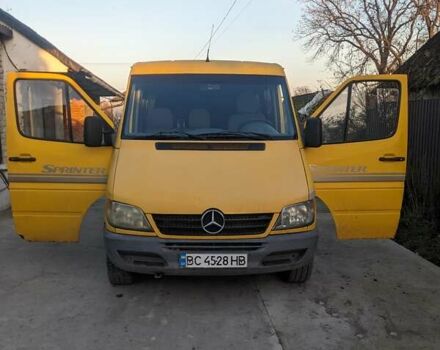 Жовтий Мерседес Sprinter, об'ємом двигуна 2.15 л та пробігом 560 тис. км за 5400 $, фото 2 на Automoto.ua
