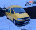 Желтый Мерседес Sprinter, объемом двигателя 2.69 л и пробегом 680 тыс. км за 6799 $, фото 1 на Automoto.ua
