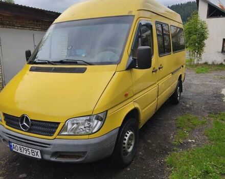 Жовтий Мерседес Sprinter, об'ємом двигуна 2.15 л та пробігом 379 тис. км за 6000 $, фото 3 на Automoto.ua