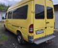 Жовтий Мерседес Sprinter, об'ємом двигуна 2.15 л та пробігом 379 тис. км за 6000 $, фото 4 на Automoto.ua