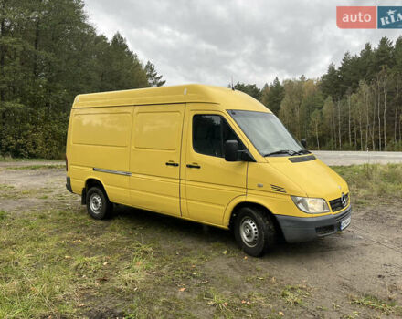 Жовтий Мерседес Sprinter, об'ємом двигуна 2.7 л та пробігом 350 тис. км за 7800 $, фото 2 на Automoto.ua