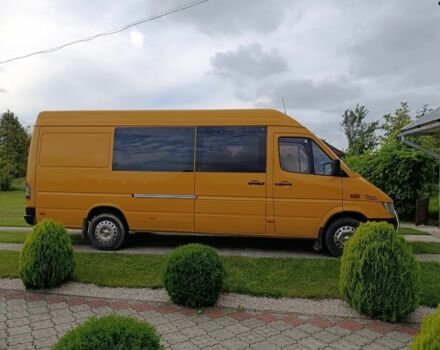 Жовтий Мерседес Sprinter, об'ємом двигуна 2.7 л та пробігом 751 тис. км за 9500 $, фото 2 на Automoto.ua