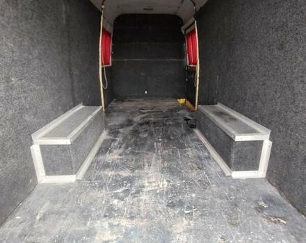 Желтый Мерседес Sprinter, объемом двигателя 2.1 л и пробегом 390 тыс. км за 10500 $, фото 5 на Automoto.ua