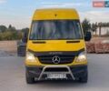 Желтый Мерседес Sprinter, объемом двигателя 2.9 л и пробегом 971 тыс. км за 20000 $, фото 2 на Automoto.ua