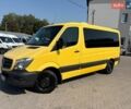Желтый Мерседес Sprinter, объемом двигателя 2.14 л и пробегом 450 тыс. км за 29990 $, фото 1 на Automoto.ua
