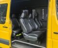 Желтый Мерседес Sprinter, объемом двигателя 2.14 л и пробегом 230 тыс. км за 28424 $, фото 7 на Automoto.ua