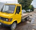 Желтый Мерседес Sprinter, объемом двигателя 2.3 л и пробегом 300 тыс. км за 5000 $, фото 3 на Automoto.ua