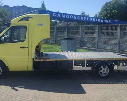 Желтый Мерседес Sprinter, объемом двигателя 2.7 л и пробегом 329 тыс. км за 18000 $, фото 59 на Automoto.ua
