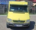 Желтый Мерседес Sprinter, объемом двигателя 2.7 л и пробегом 329 тыс. км за 19000 $, фото 2 на Automoto.ua