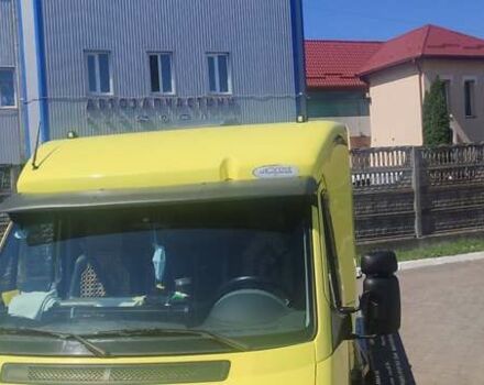 Желтый Мерседес Sprinter, объемом двигателя 2.7 л и пробегом 329 тыс. км за 19000 $, фото 13 на Automoto.ua
