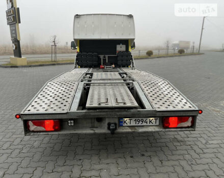 Желтый Мерседес Sprinter, объемом двигателя 2.99 л и пробегом 389 тыс. км за 28700 $, фото 10 на Automoto.ua