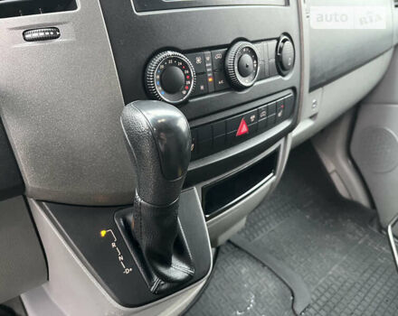 Желтый Мерседес Sprinter, объемом двигателя 2.99 л и пробегом 389 тыс. км за 28700 $, фото 30 на Automoto.ua