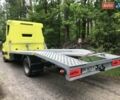 Желтый Мерседес Sprinter, объемом двигателя 2.99 л и пробегом 256 тыс. км за 38500 $, фото 2 на Automoto.ua