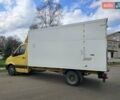 Желтый Мерседес Sprinter, объемом двигателя 2.2 л и пробегом 270 тыс. км за 14900 $, фото 1 на Automoto.ua