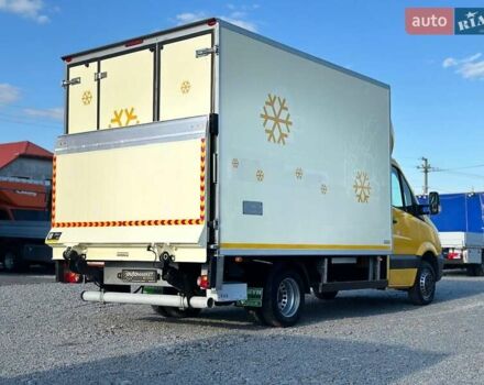 Желтый Мерседес Sprinter, объемом двигателя 2.2 л и пробегом 195 тыс. км за 27900 $, фото 11 на Automoto.ua