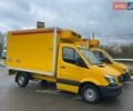 Желтый Мерседес Sprinter, объемом двигателя 2.2 л и пробегом 280 тыс. км за 18762 $, фото 1 на Automoto.ua