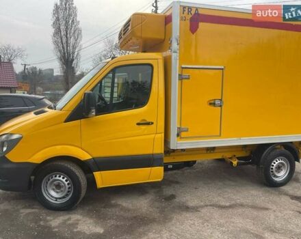 Желтый Мерседес Sprinter, объемом двигателя 2.2 л и пробегом 280 тыс. км за 18762 $, фото 36 на Automoto.ua