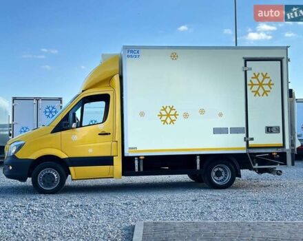 Желтый Мерседес Sprinter, объемом двигателя 2.2 л и пробегом 195 тыс. км за 27900 $, фото 8 на Automoto.ua