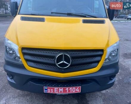 Желтый Мерседес Sprinter, объемом двигателя 2.2 л и пробегом 280 тыс. км за 18762 $, фото 34 на Automoto.ua