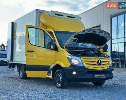 Желтый Мерседес Sprinter, объемом двигателя 2.2 л и пробегом 195 тыс. км за 27900 $, фото 17 на Automoto.ua