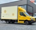 Желтый Мерседес Sprinter, объемом двигателя 2.2 л и пробегом 195 тыс. км за 24900 $, фото 2 на Automoto.ua