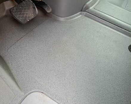 Желтый Мерседес Sprinter, объемом двигателя 2.2 л и пробегом 307 тыс. км за 19300 $, фото 12 на Automoto.ua