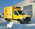 Желтый Мерседес Sprinter, объемом двигателя 2.2 л и пробегом 133 тыс. км за 25800 $, фото 1 на Automoto.ua